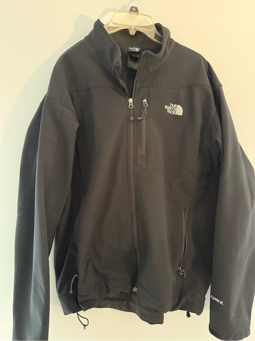 The North Face Men’s Black Softshell Performance Jacket